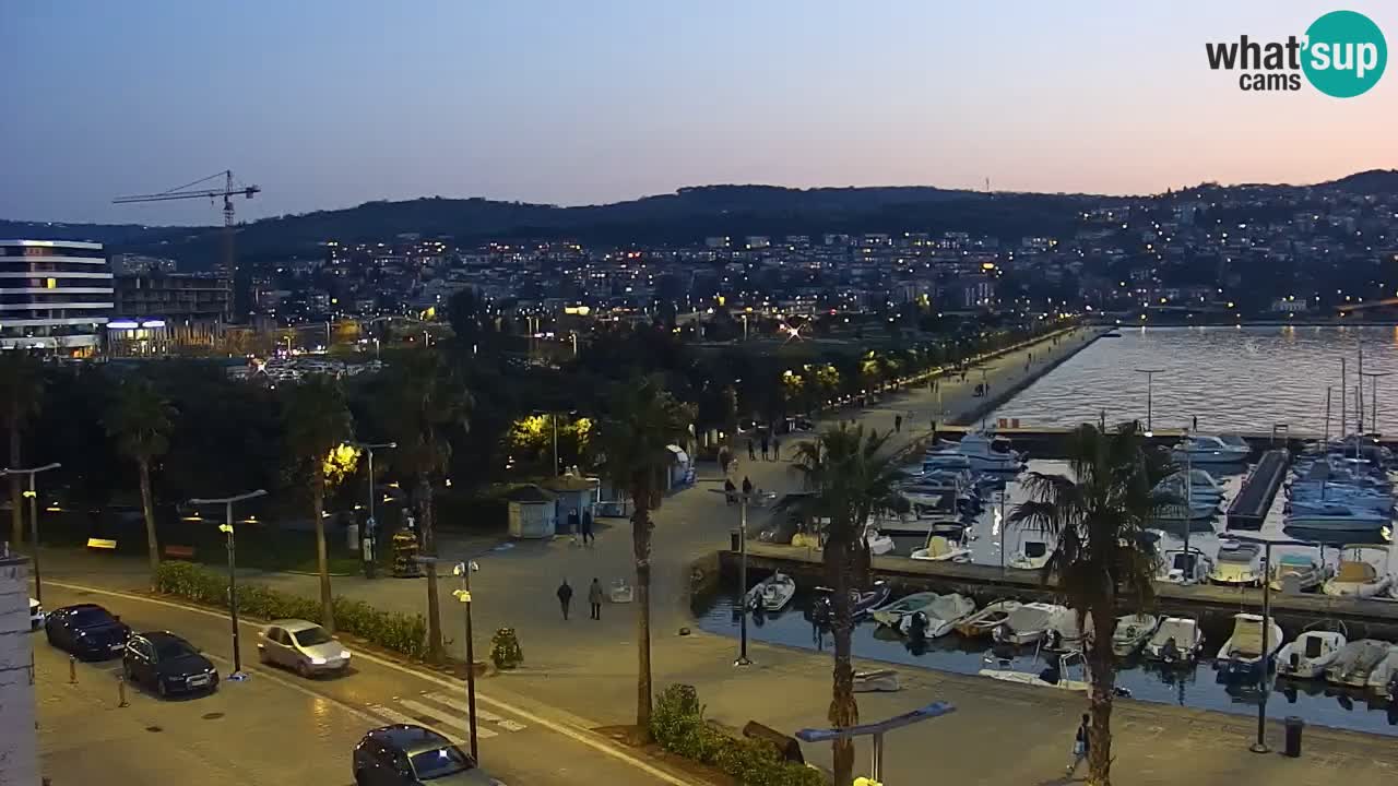 Webcam Capodistria – marina e lungo mare dall’Hotel Grand Koper