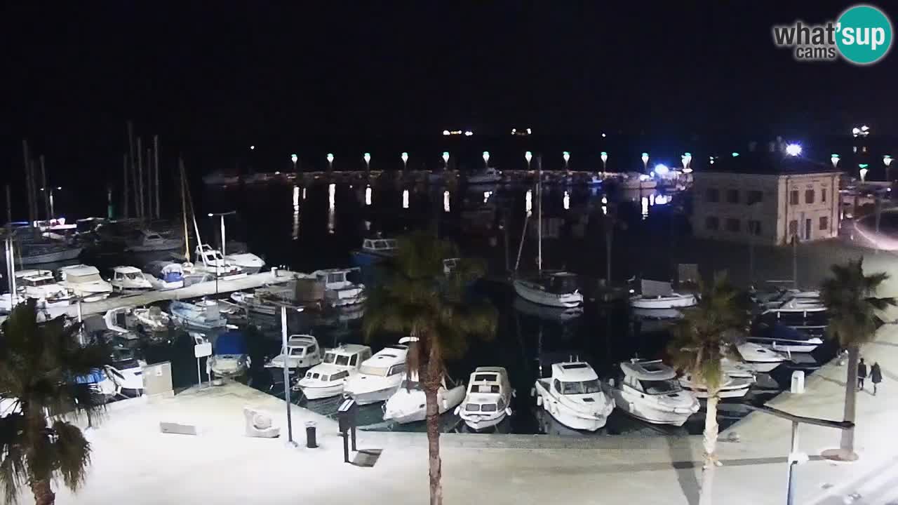 Webcam Koper – Panorama of the marina and promenade from the Grand Hotel Koper
