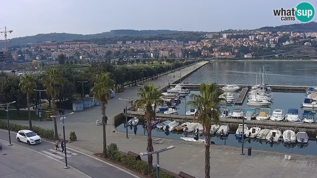Web kamera Koper – marina i promenada – hotel Grand Koper