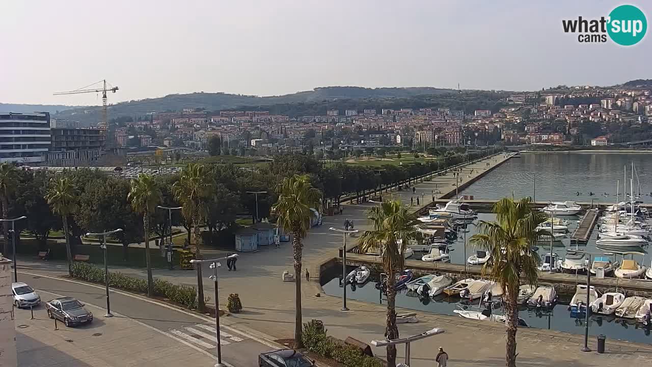 Web kamera Koper – marina i promenada – hotel Grand Koper