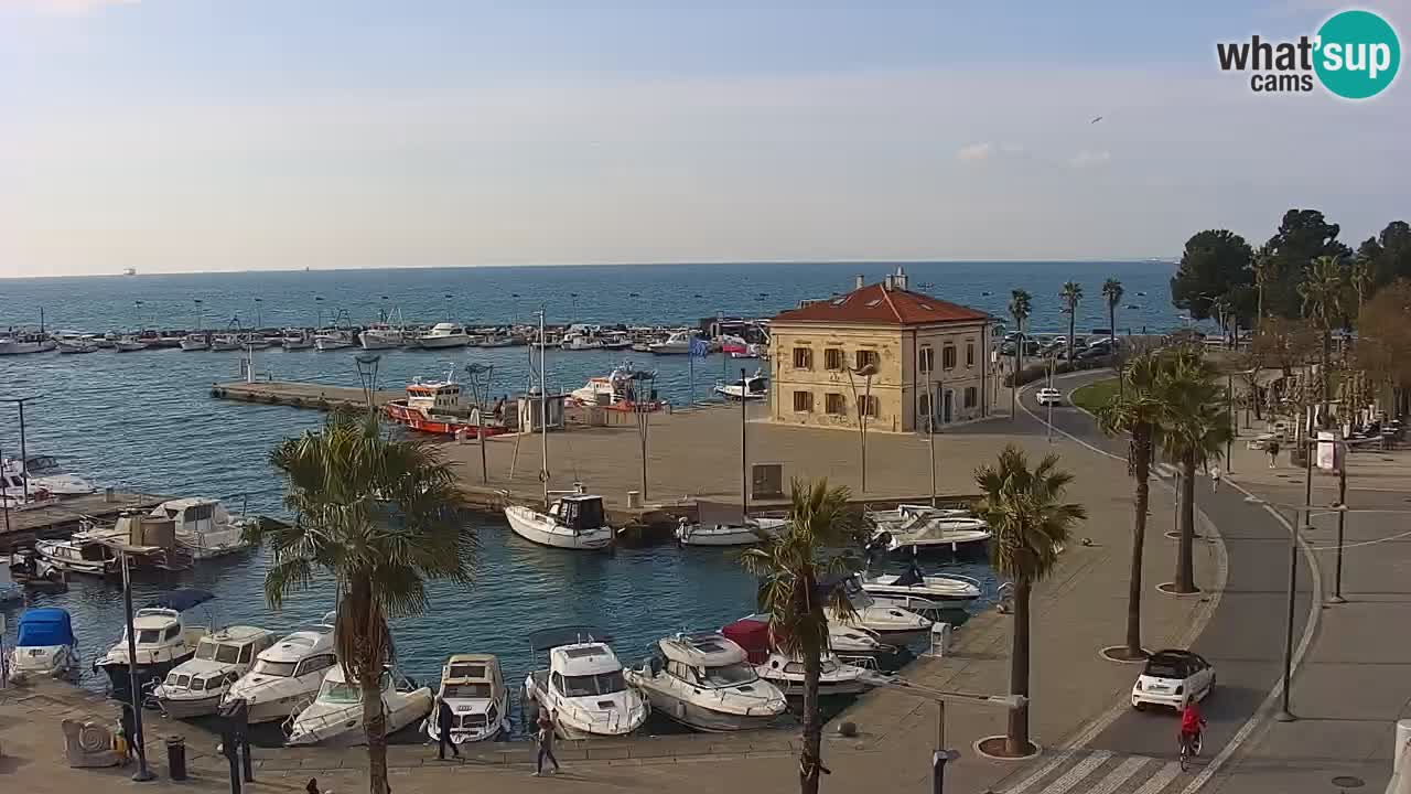 Webcam Koper – Panorama de la marina et de la promenade depuis le Grand Hotel Koper