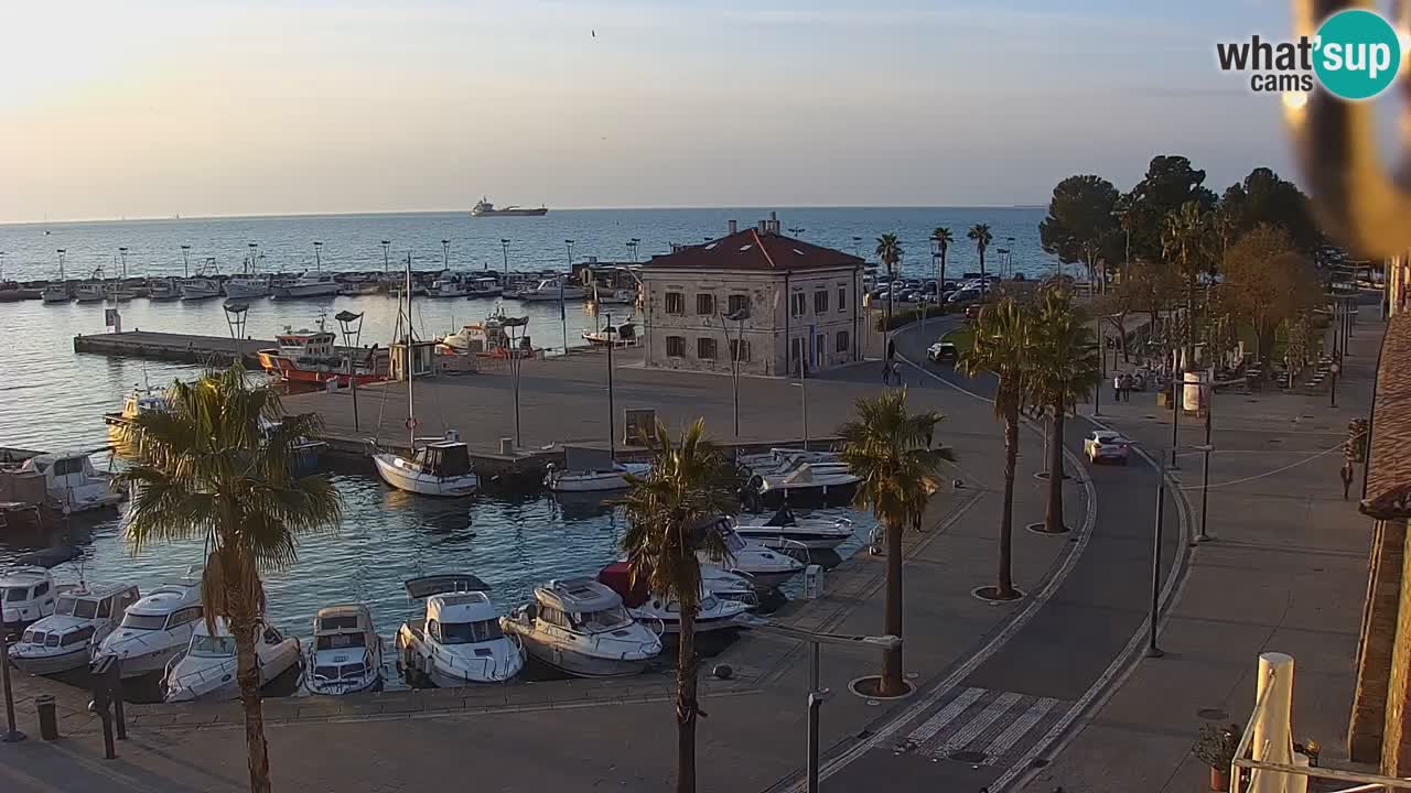 Webcam Capodistria – marina e lungo mare dall’Hotel Grand Koper