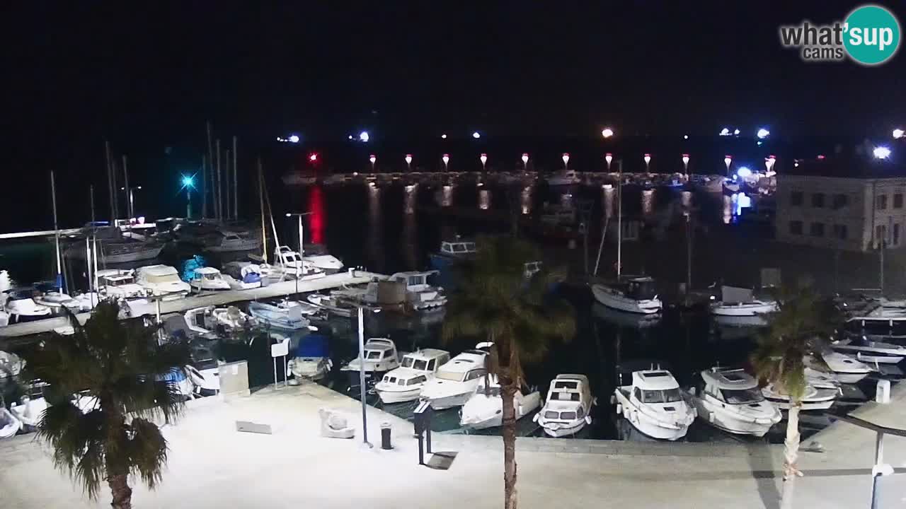 Webcam Koper – Panorama of the marina and promenade from the Grand Hotel Koper
