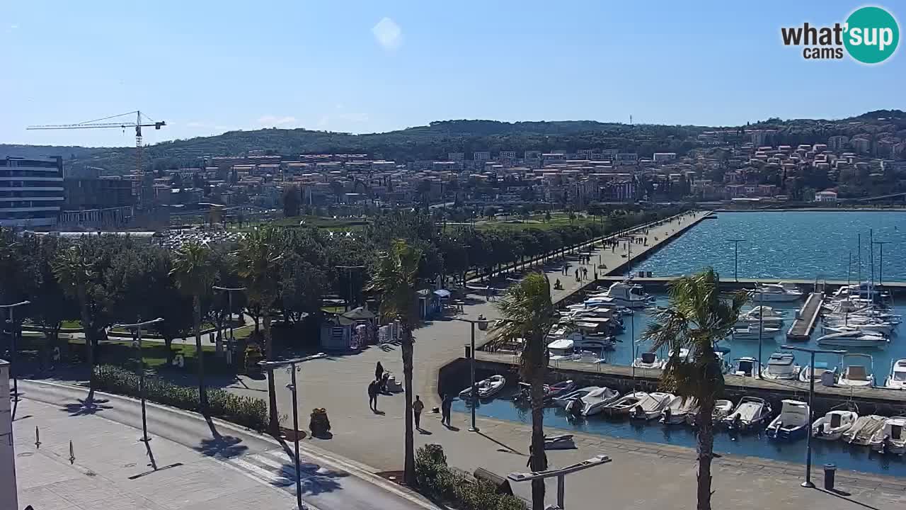 Webcam Koper – Panorama of the marina and promenade from the Grand Hotel Koper