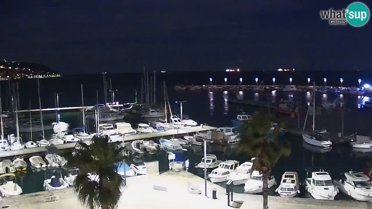 Webcam Koper – Panorama of the marina and promenade from the Grand Hotel Koper