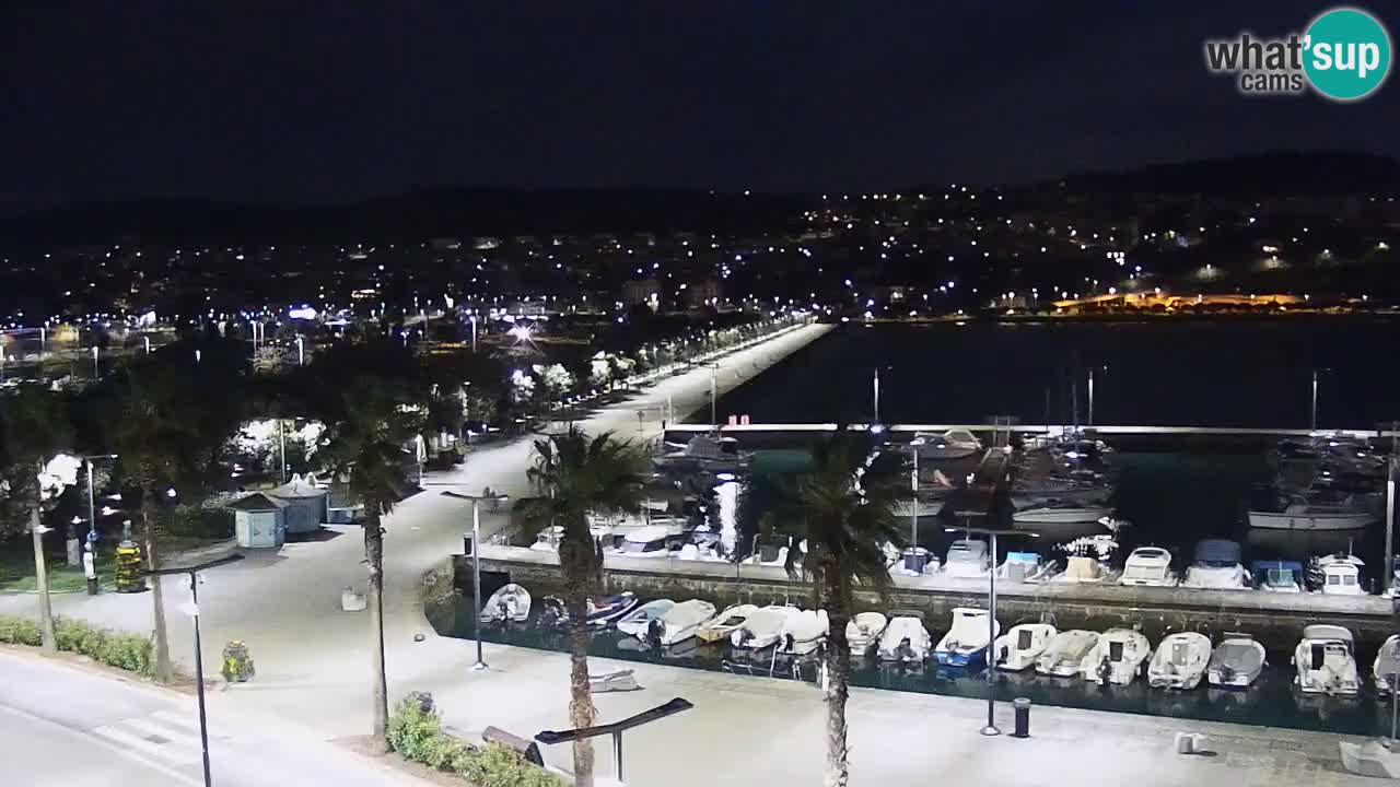 Webcam Koper – Panorama of the marina and promenade from the Grand Hotel Koper