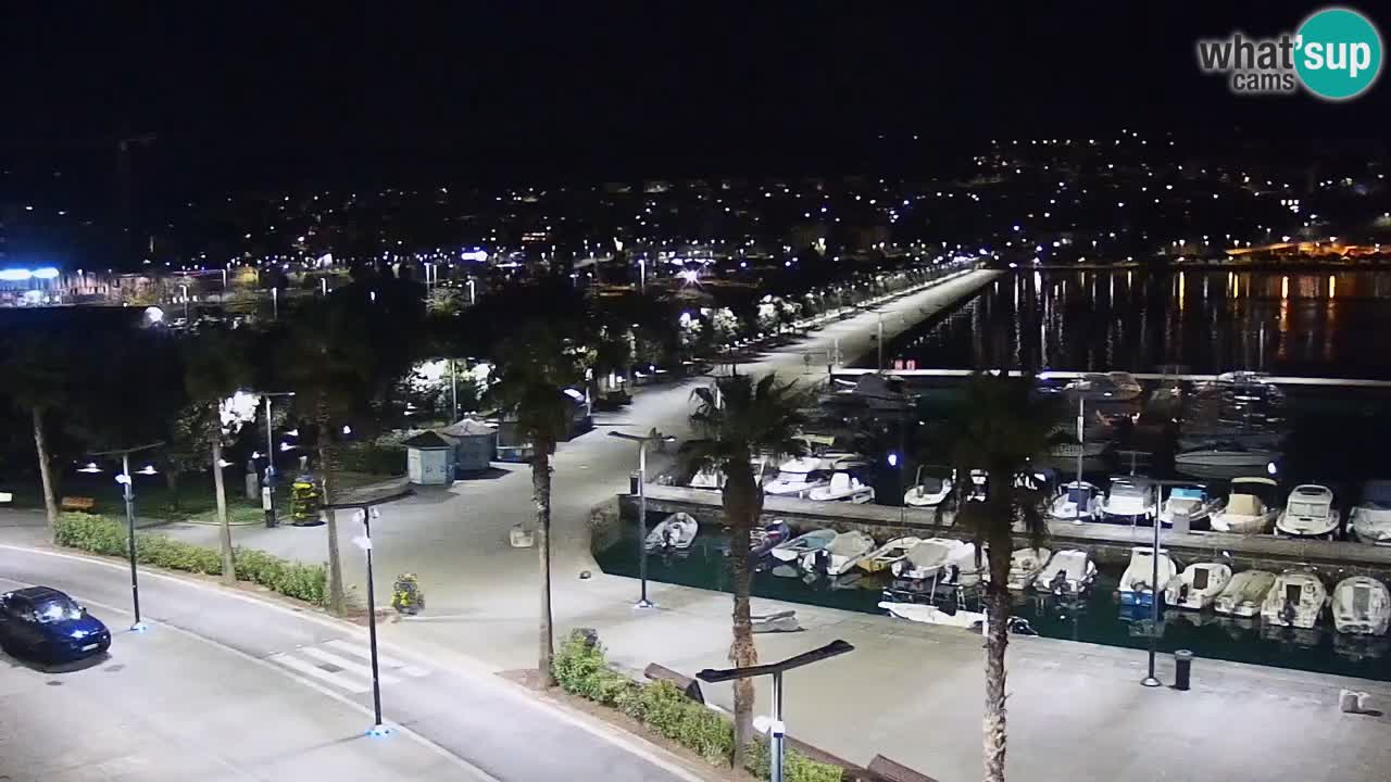 Webcam Koper – Panorama de la marina et de la promenade depuis le Grand Hotel Koper