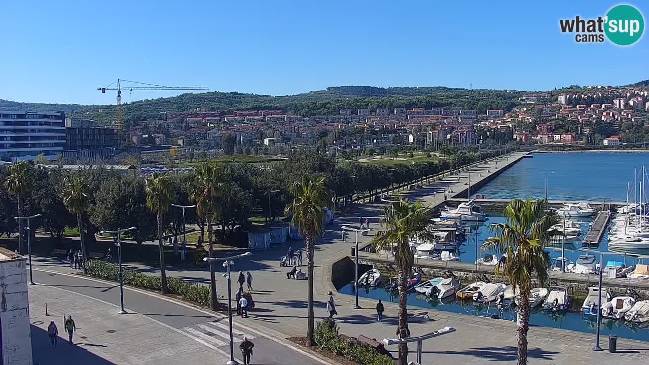 Web kamera Koper – marina i promenada – hotel Grand Koper