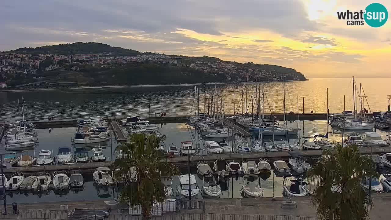 Web kamera Koper – marina i promenada – hotel Grand Koper