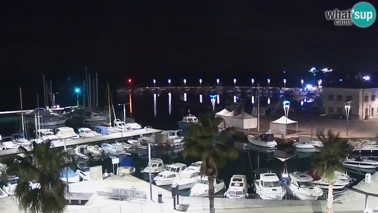 Webcam Koper – Panorama des Jachthafens und der Promenade vom Hotel Grand Koper