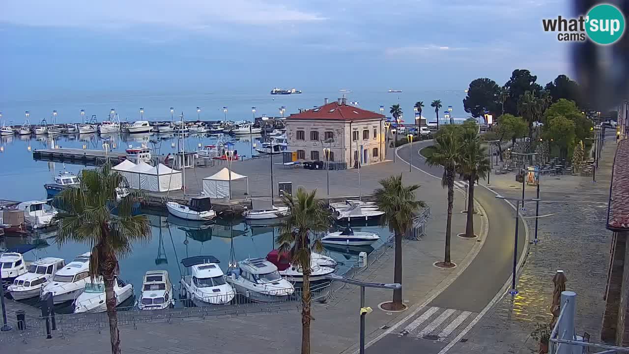 Webcam en vivo del Puerto de Koper – puerto de carga y cruceros – Eslovenia