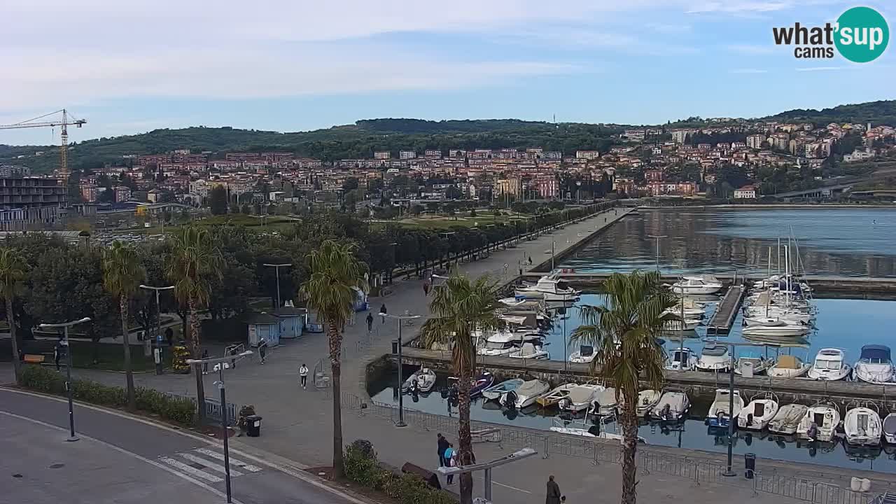 Camera en vivo Koper – puerto deportivo y paseo marítimo desde el Hotel Grand Koper