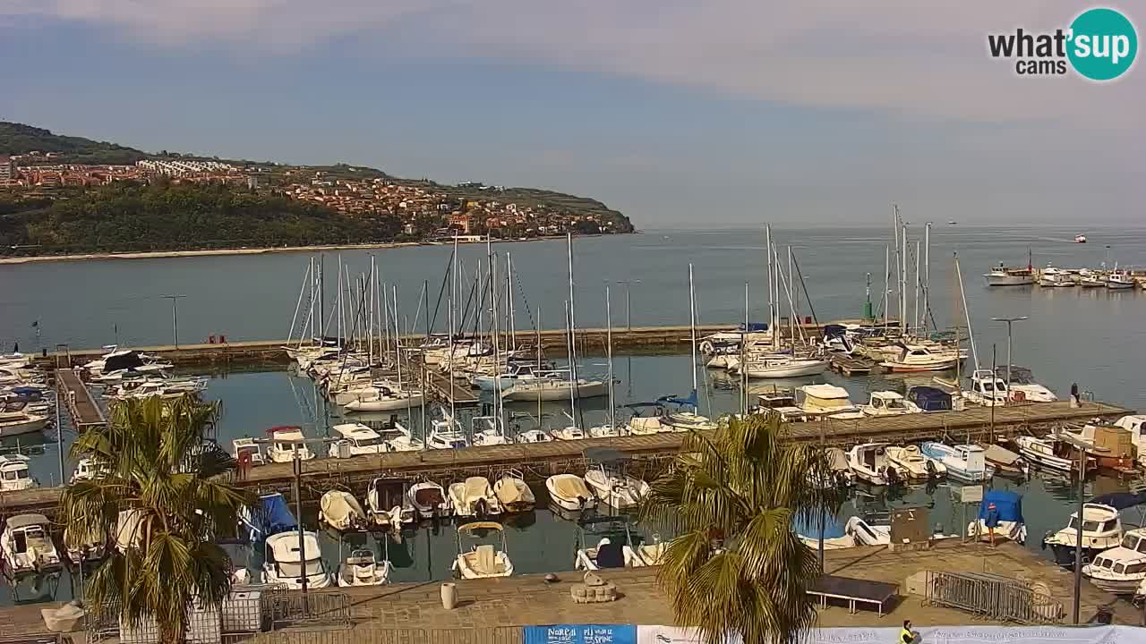 Webcam Koper – Panorama des Jachthafens und der Promenade vom Hotel Grand Koper