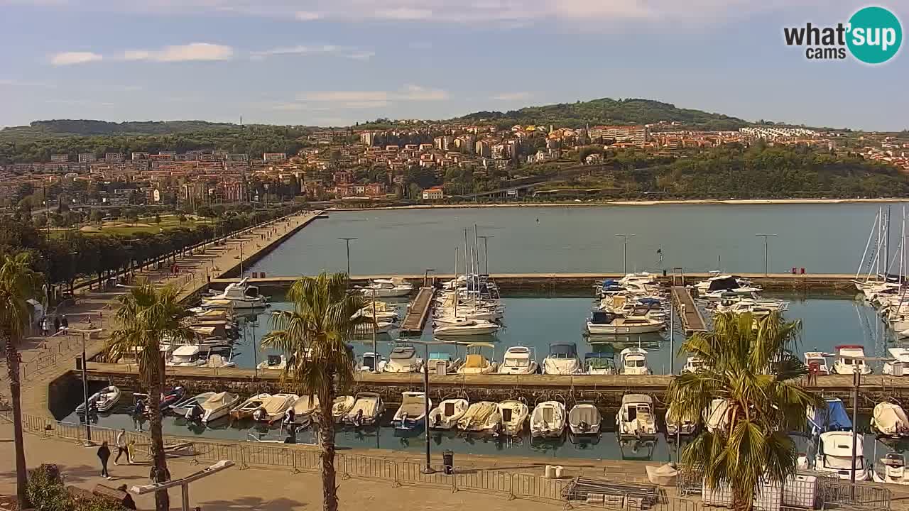 Camera en vivo Koper – puerto deportivo y paseo marítimo desde el Hotel Grand Koper