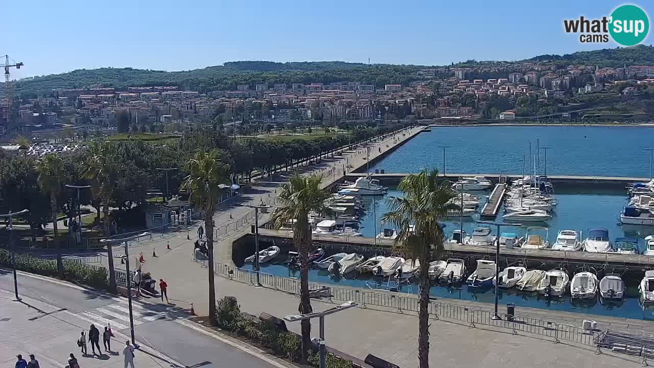 Camera en vivo Koper – puerto deportivo y paseo marítimo desde el Hotel Grand Koper