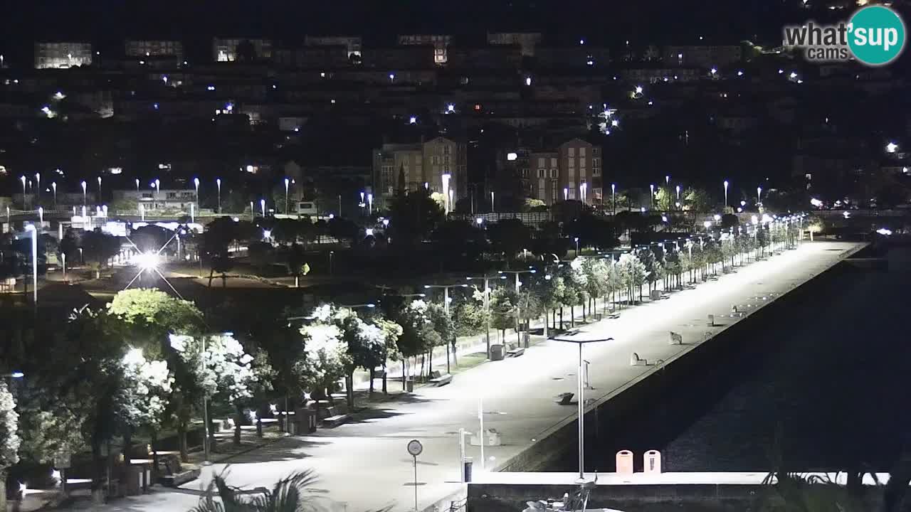 Spletna kamera Koper – Panorama na marino in promenado s Hotela Grand Koper