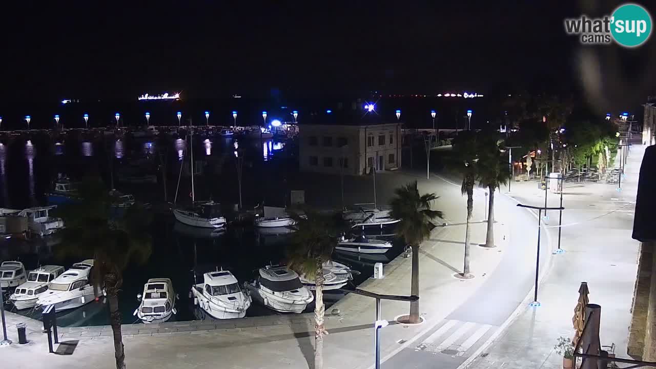 Webcam Koper – Panorama des Jachthafens und der Promenade vom Hotel Grand Koper