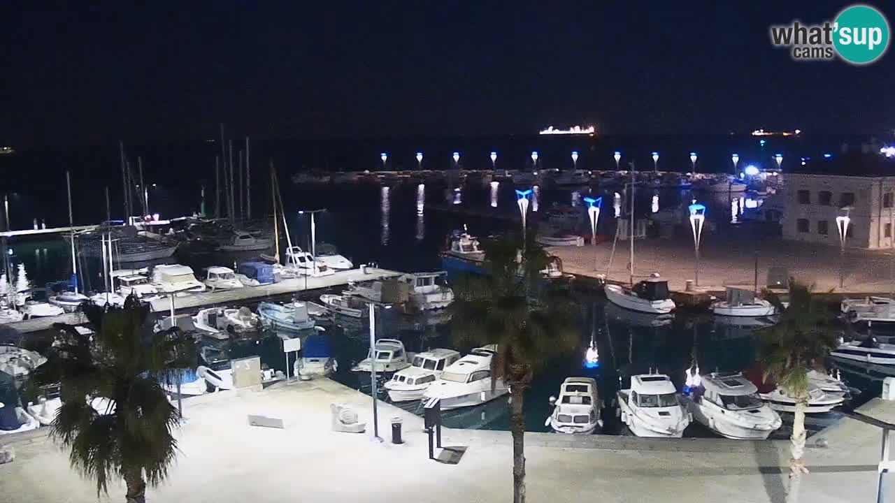 Camera en vivo Koper – puerto deportivo y paseo marítimo desde el Hotel Grand Koper