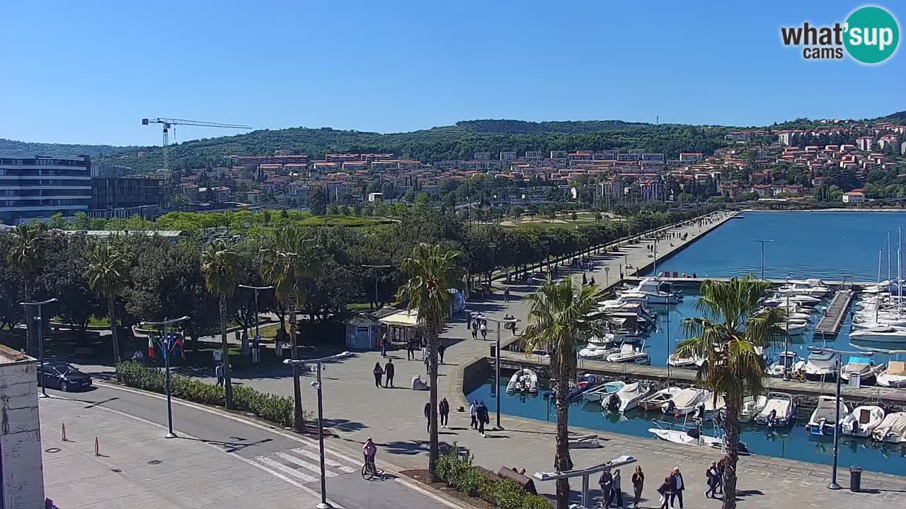 Web kamera Koper – marina i promenada – hotel Grand Koper