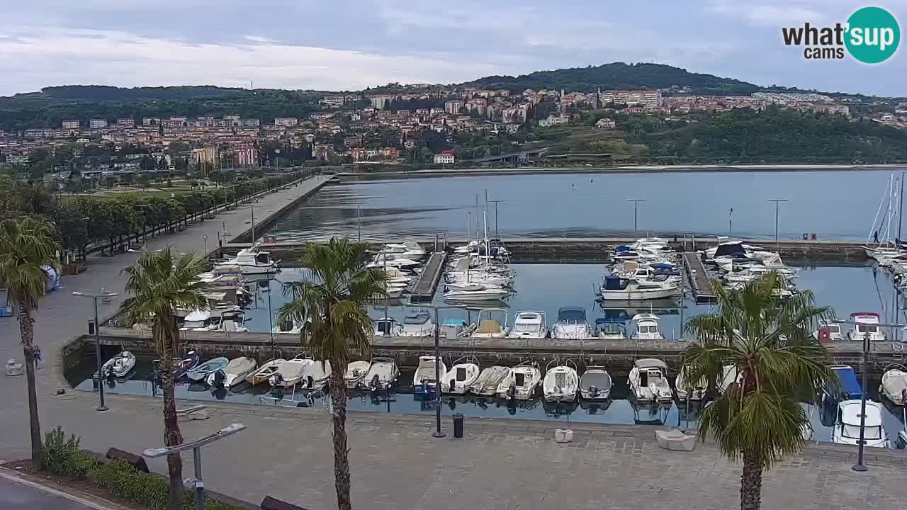 Webcam Koper – Panorama of the marina and promenade from the Grand Hotel Koper