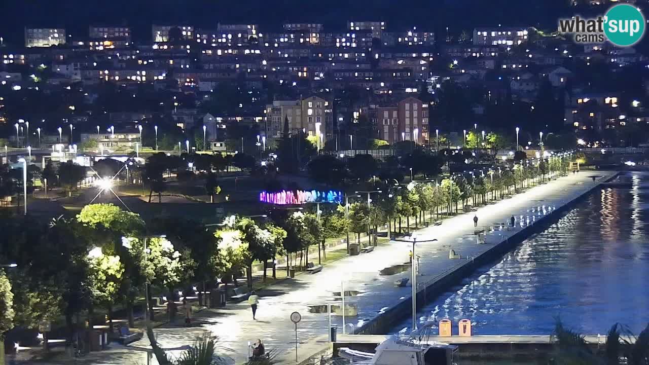 Webcam Koper – Panorama of the marina and promenade from the Grand Hotel Koper
