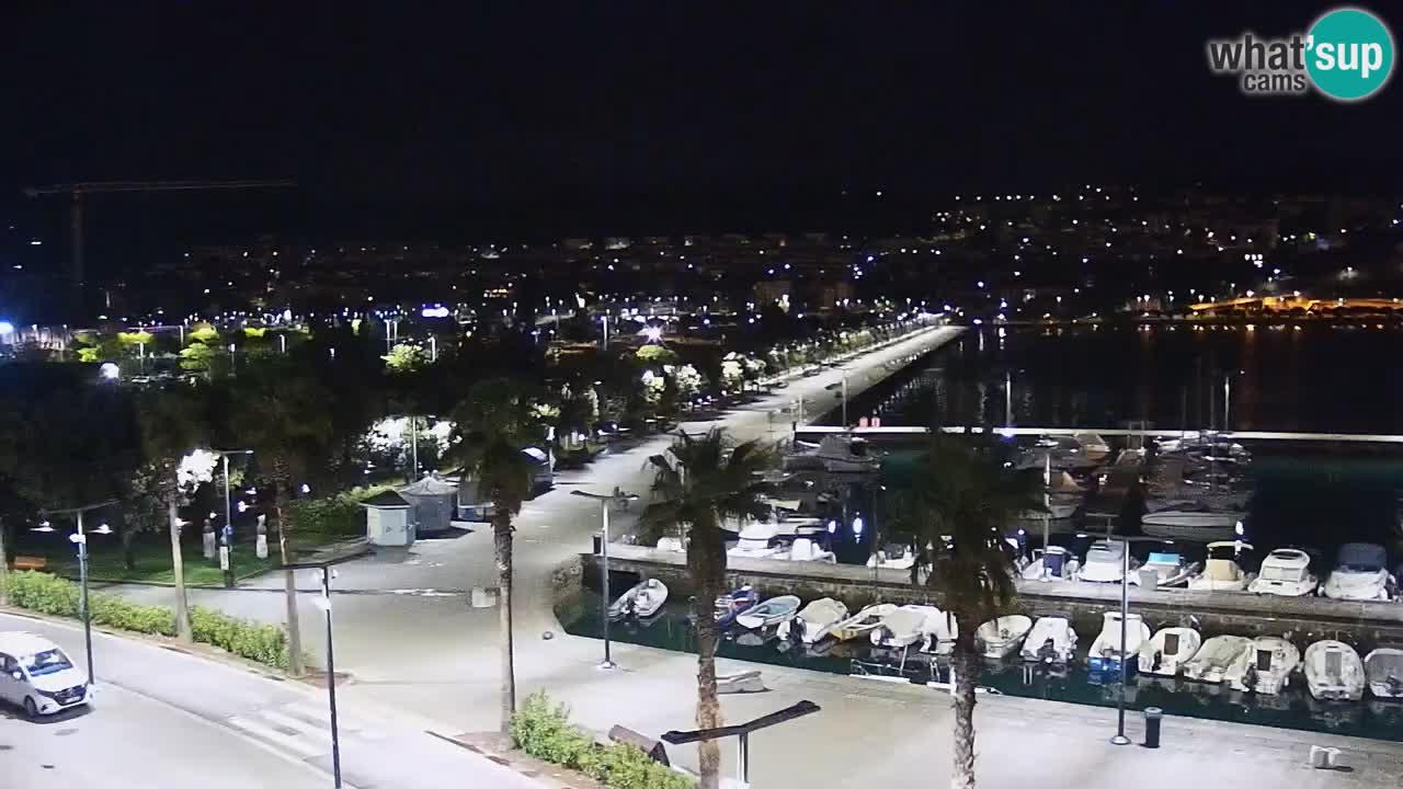 Webcam Koper – Panorama of the marina and promenade from the Grand Hotel Koper