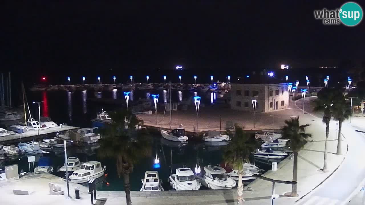Webcam Koper – Panorama des Jachthafens und der Promenade vom Hotel Grand Koper
