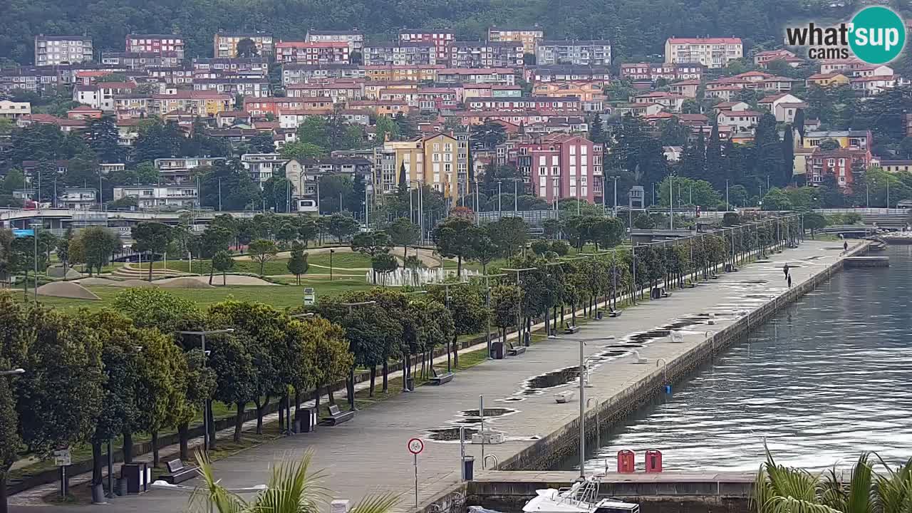 Webcam Koper – Panorama de la marina et de la promenade depuis le Grand Hotel Koper