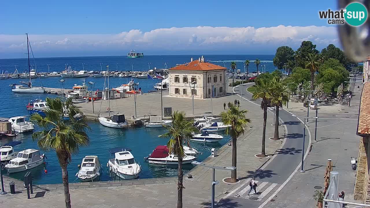 Web kamera Koper – marina i promenada – hotel Grand Koper