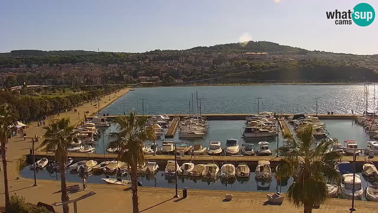 Webcam Koper – Panorama of the marina and promenade from the Grand Hotel Koper