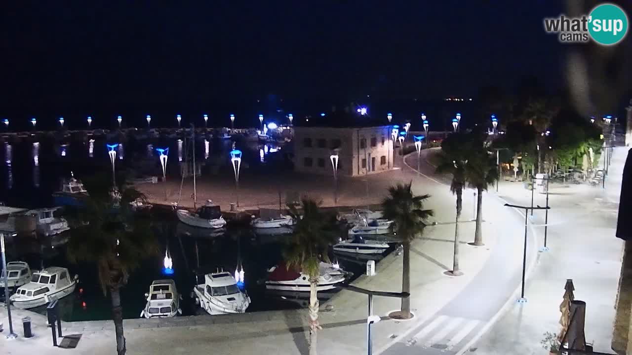 Webcam Koper – Panorama des Jachthafens und der Promenade vom Hotel Grand Koper
