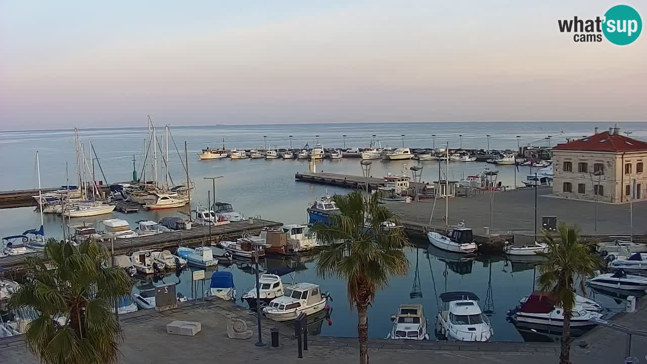 Webcam Capodistria – marina e lungo mare dall’Hotel Grand Koper