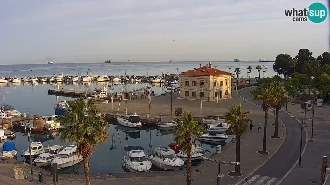 Web kamera Koper – marina i promenada – hotel Grand Koper