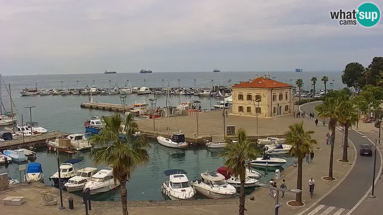 Webcam Koper – Panorama de la marina et de la promenade depuis le Grand Hotel Koper