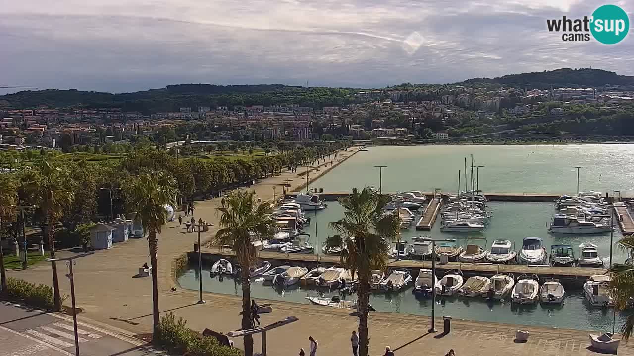 Camera en vivo Koper – puerto deportivo y paseo marítimo desde el Hotel Grand Koper