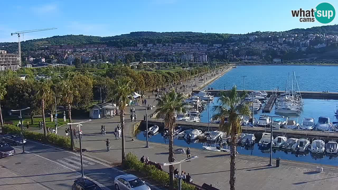 Webcam Koper – Panorama de la marina et de la promenade depuis le Grand Hotel Koper