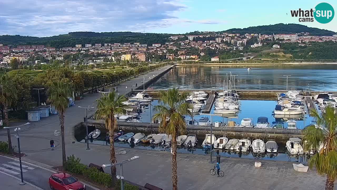 Web kamera Koper – marina i promenada – hotel Grand Koper