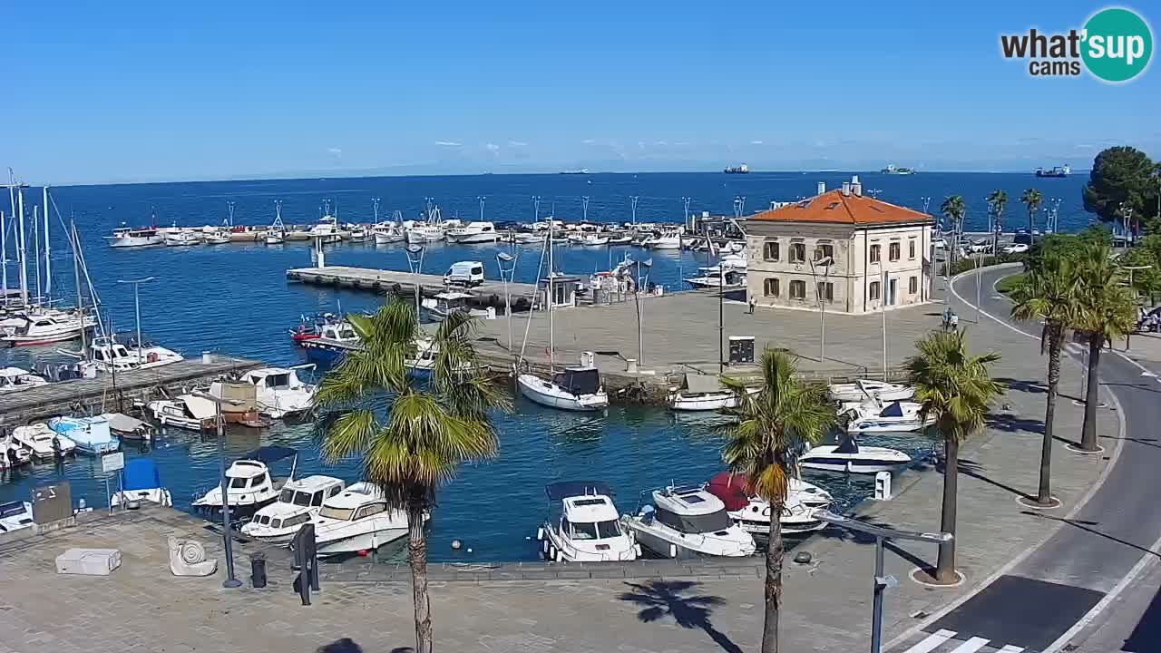 Camera en vivo Koper – puerto deportivo y paseo marítimo desde el Hotel Grand Koper