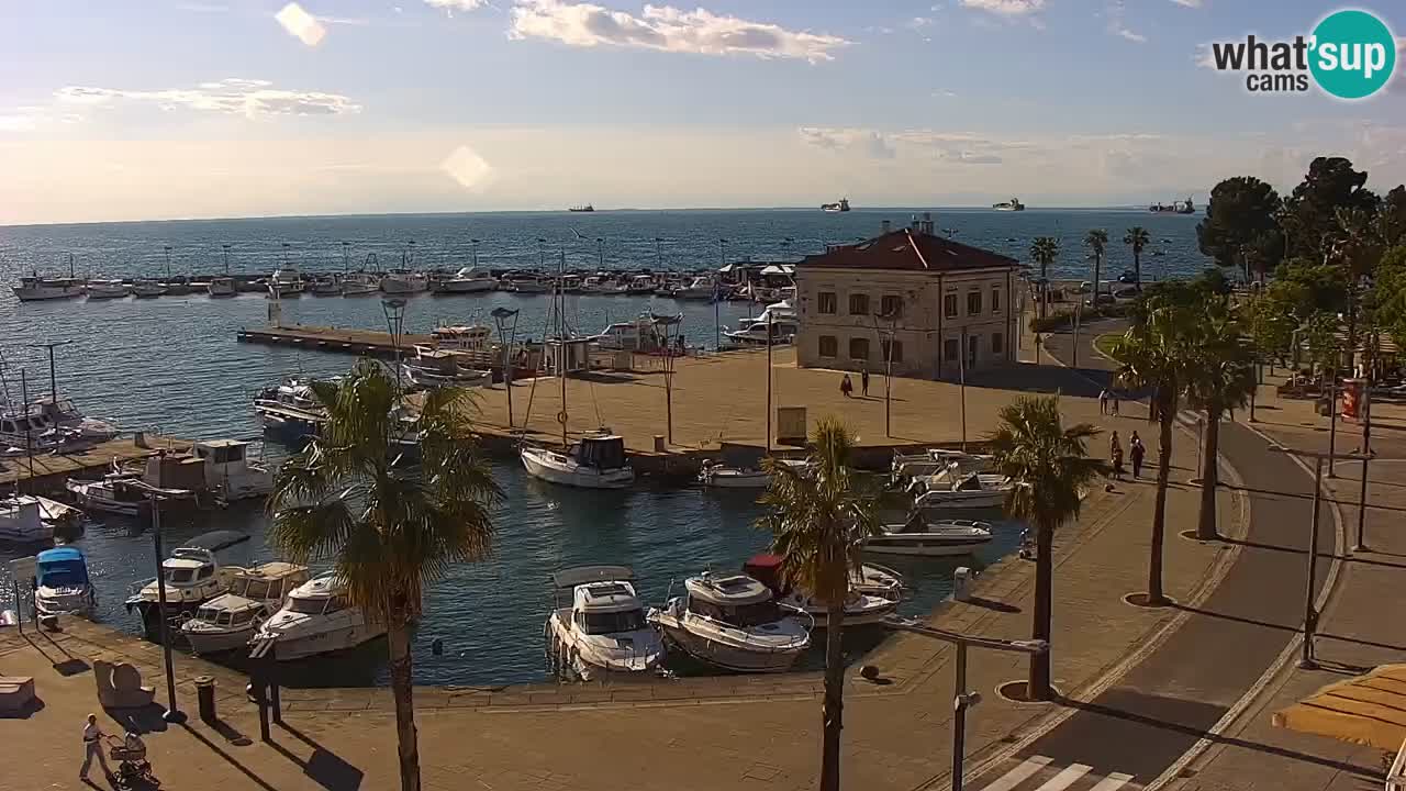 Camera en vivo Koper – puerto deportivo y paseo marítimo desde el Hotel Grand Koper