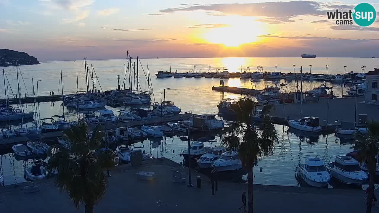 Webcam Koper – Panorama de la marina et de la promenade depuis le Grand Hotel Koper