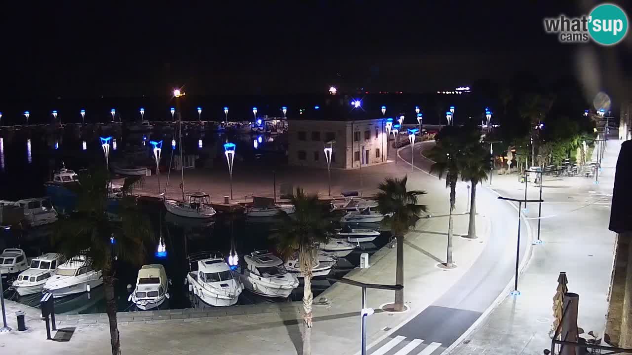 Webcam Koper – Panorama des Jachthafens und der Promenade vom Hotel Grand Koper