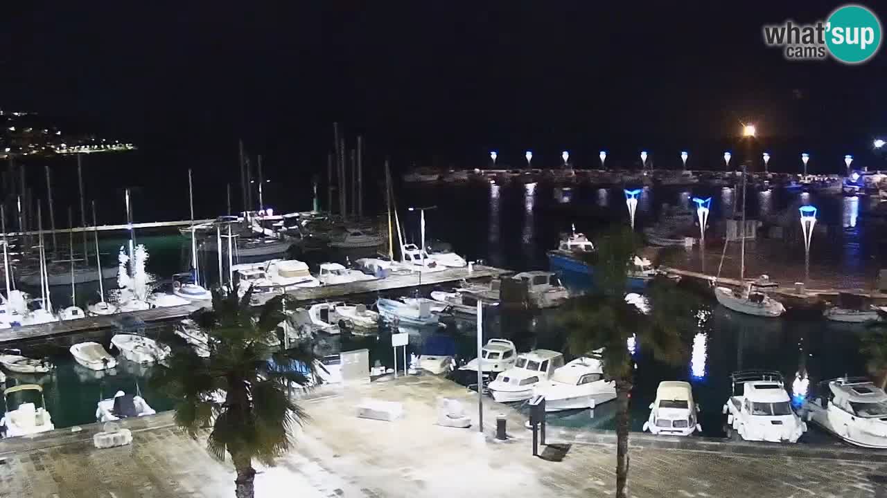 Webcam Koper – Panorama of the marina and promenade from the Grand Hotel Koper