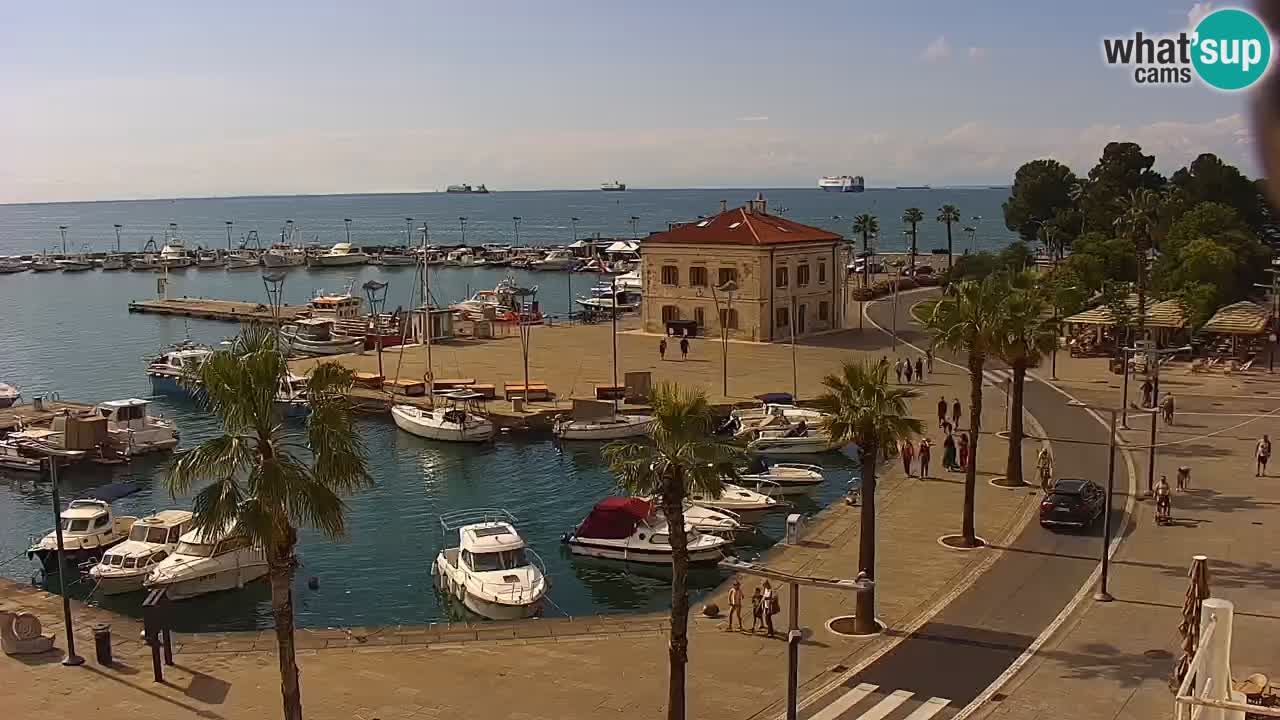 Camera en vivo Koper – puerto deportivo y paseo marítimo desde el Hotel Grand Koper