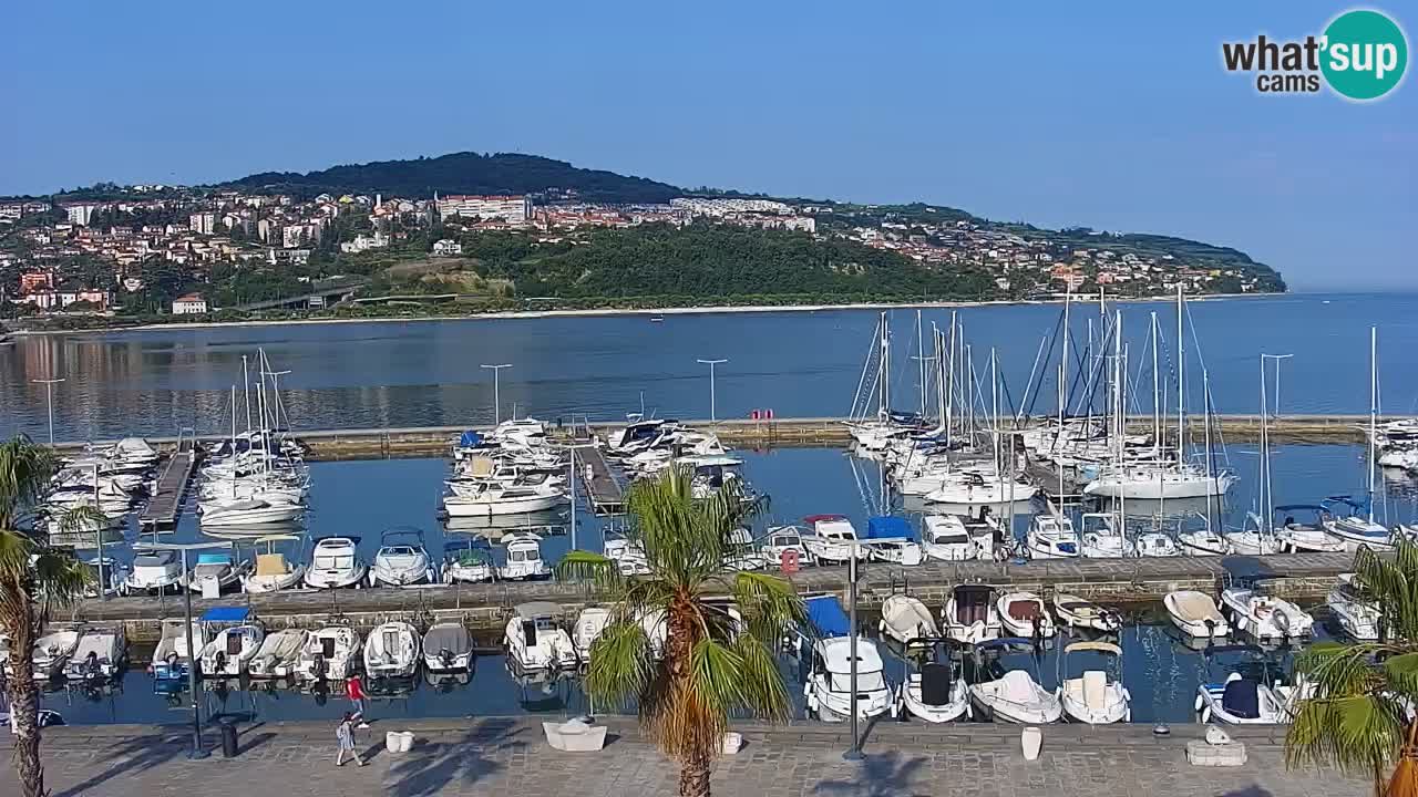 Webcam Koper – Panorama of the marina and promenade from the Grand Hotel Koper