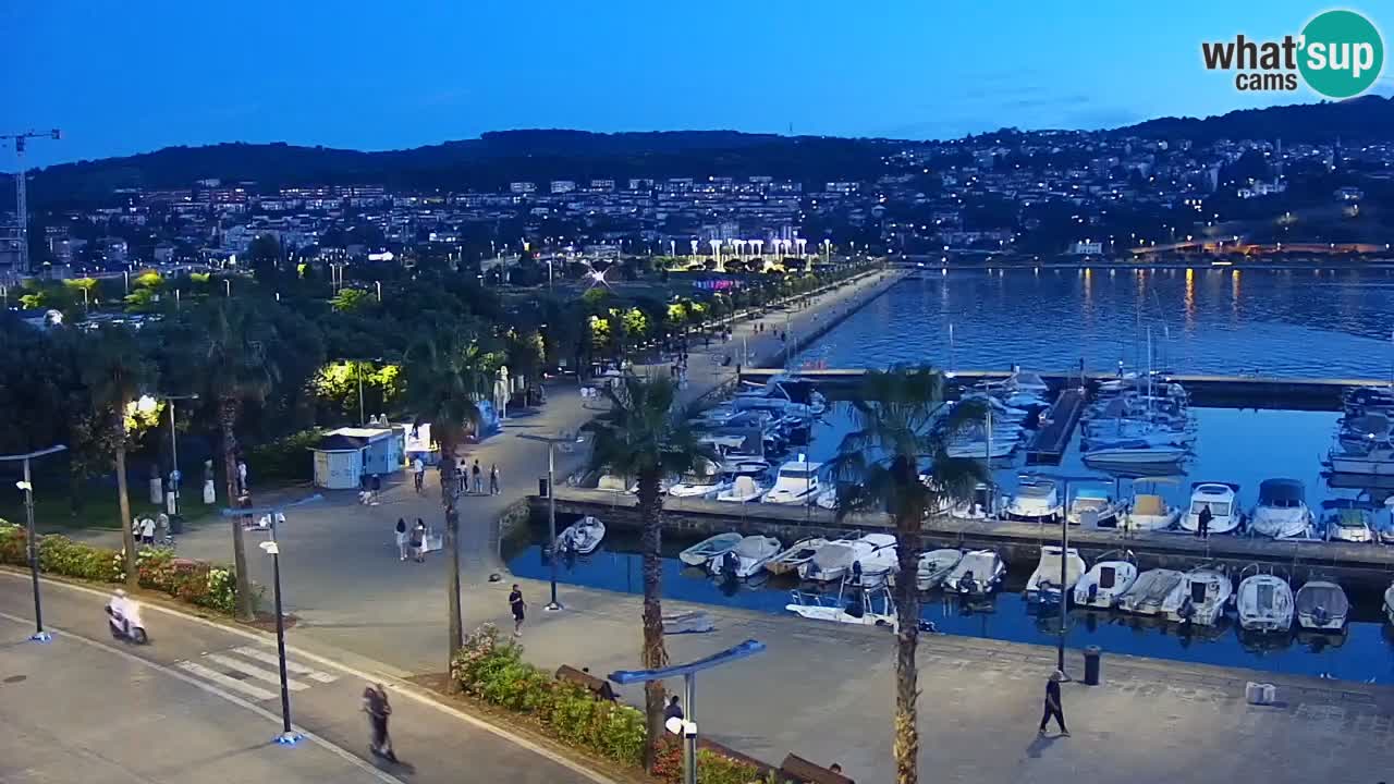 Web kamera Koper – marina i promenada – hotel Grand Koper