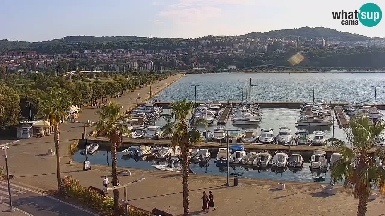 Webcam Koper – Panorama de la marina et de la promenade depuis le Grand Hotel Koper