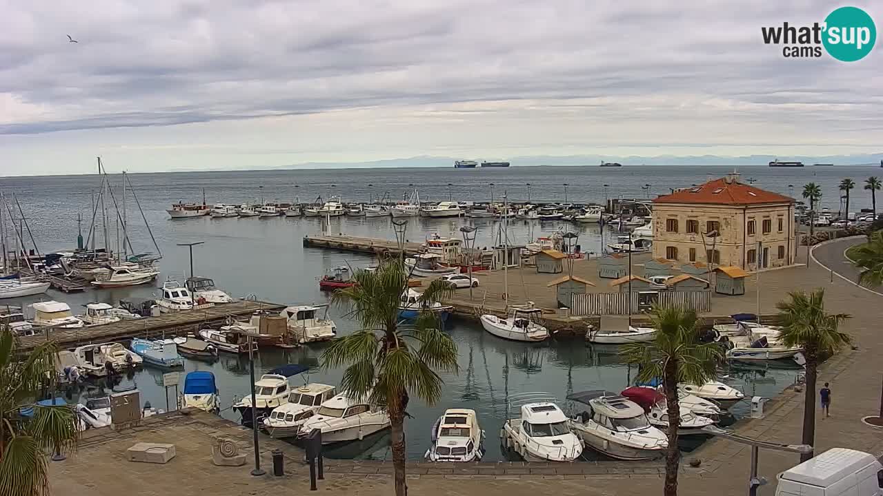 Webcam Koper – Panorama de la marina et de la promenade depuis le Grand Hotel Koper