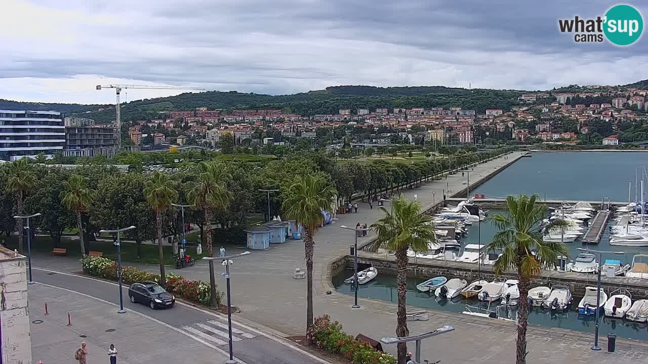 Camera en vivo Koper – puerto deportivo y paseo marítimo desde el Hotel Grand Koper