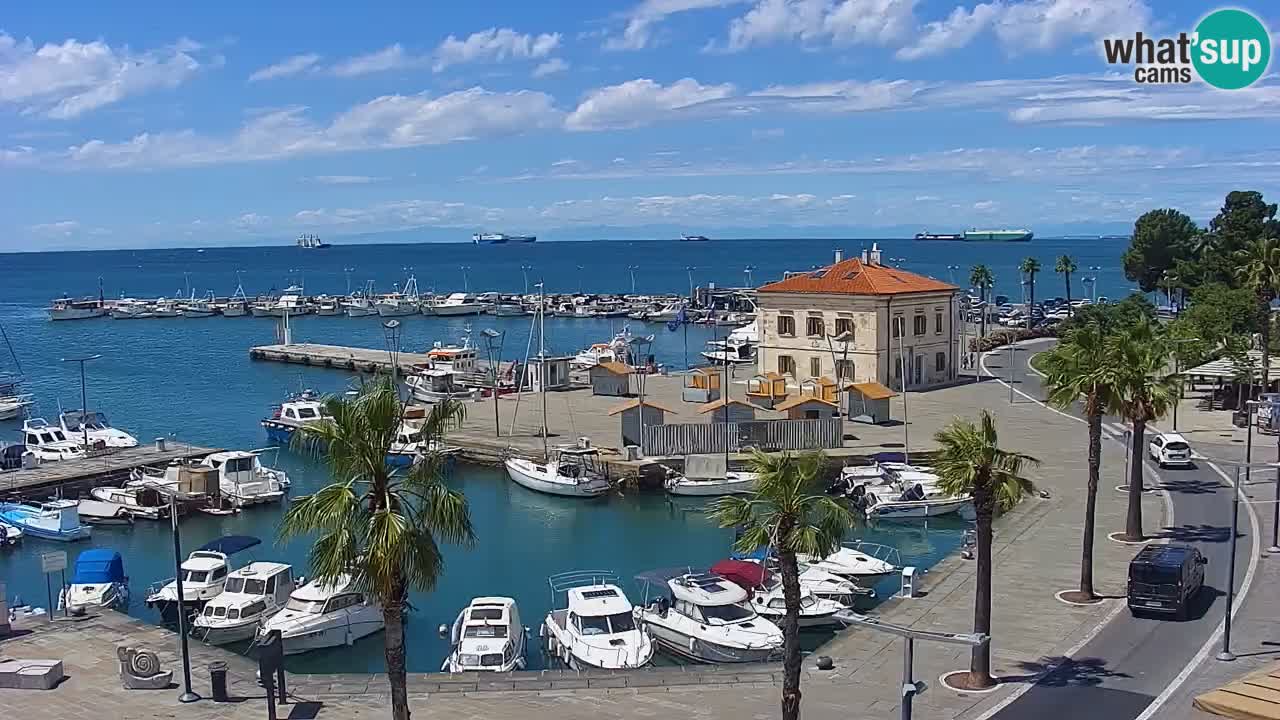 Camera en vivo Koper – puerto deportivo y paseo marítimo desde el Hotel Grand Koper