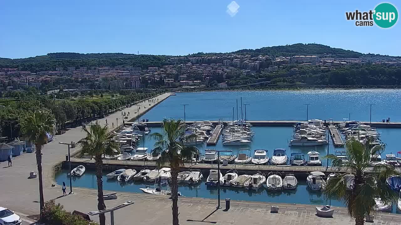 Camera en vivo Koper – puerto deportivo y paseo marítimo desde el Hotel Grand Koper
